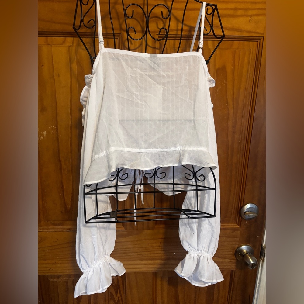 H&M Puff Sleeve Ruched Crop Blouse - Picture 2 of 5